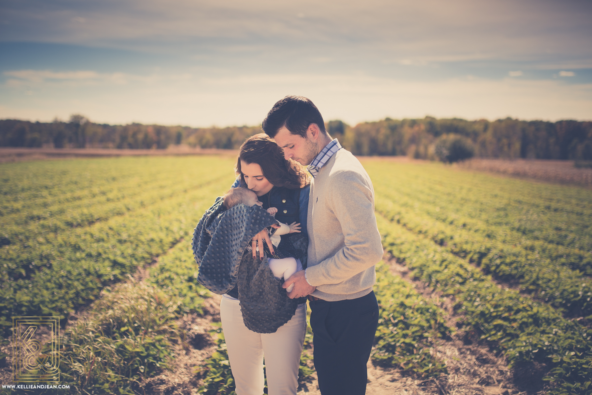 NATURAL METRO DETROIT FAMILY PHOTOGRAPHY BY KELLIE&JEAN PHOTOGRAPHY