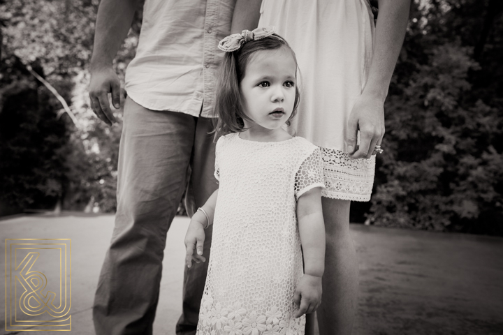 unposed family photography in rochester hills