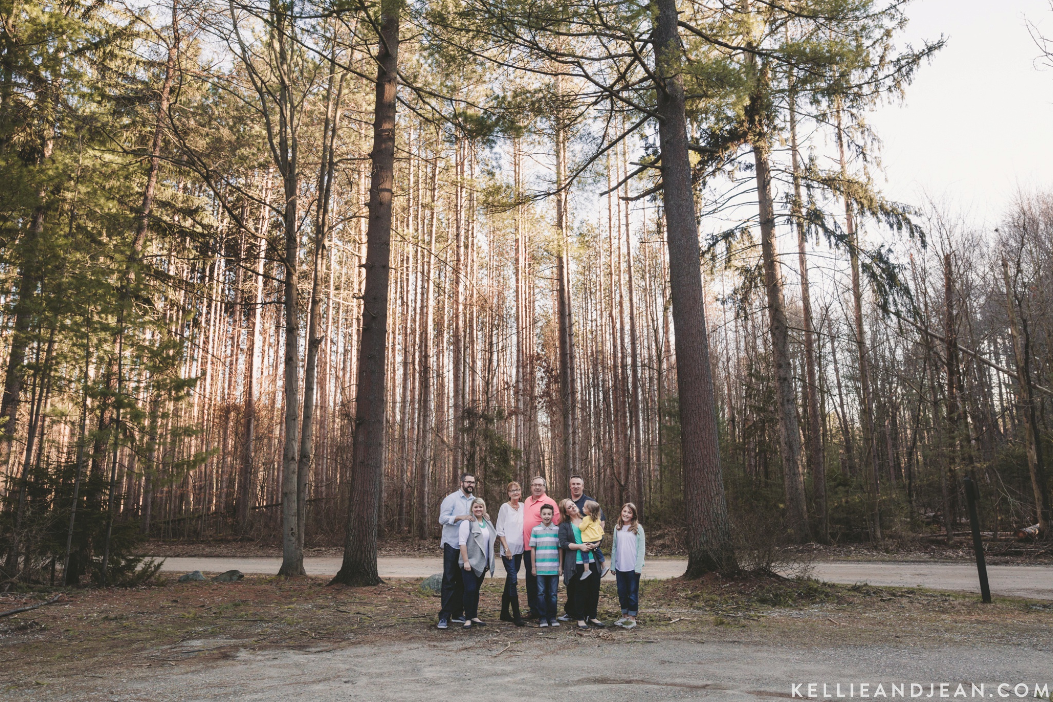 LARGE FAMILY PHOTOGRAPHY IN MICHIGAN 3