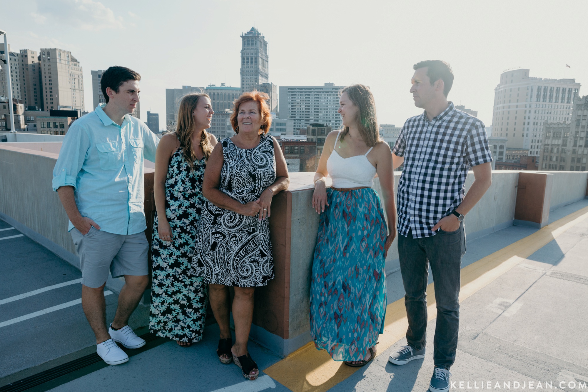 DOWNTOWN FAMILY PHOTOGRAPHY DETROIT