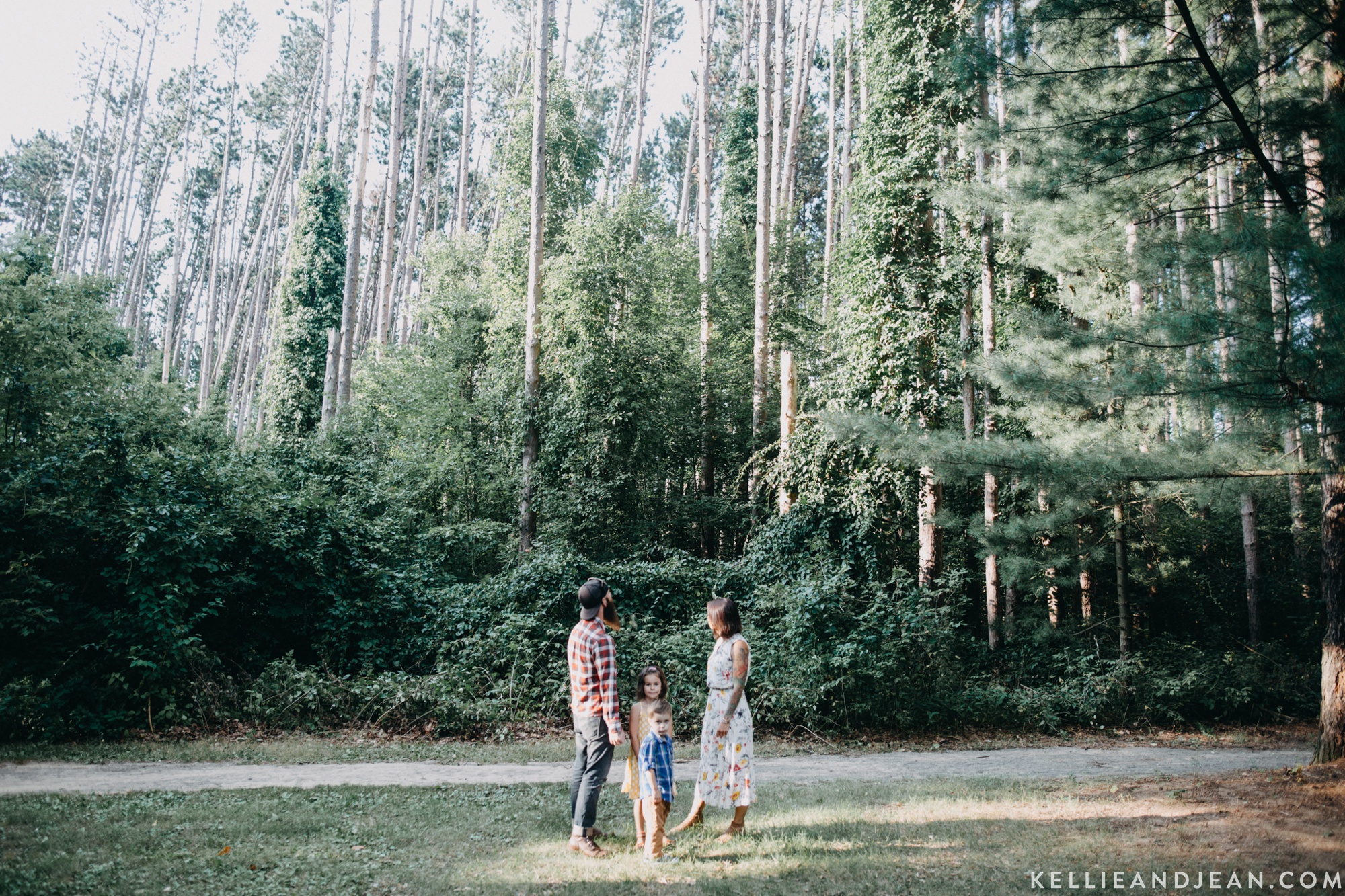 MICHIGAN WOODS FAMILY PHOTOGRAPHY 1