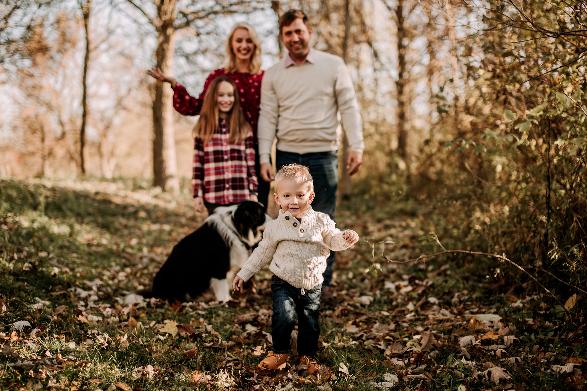 SOUTH LYON MI FAMILY PHOTOGRAPHER