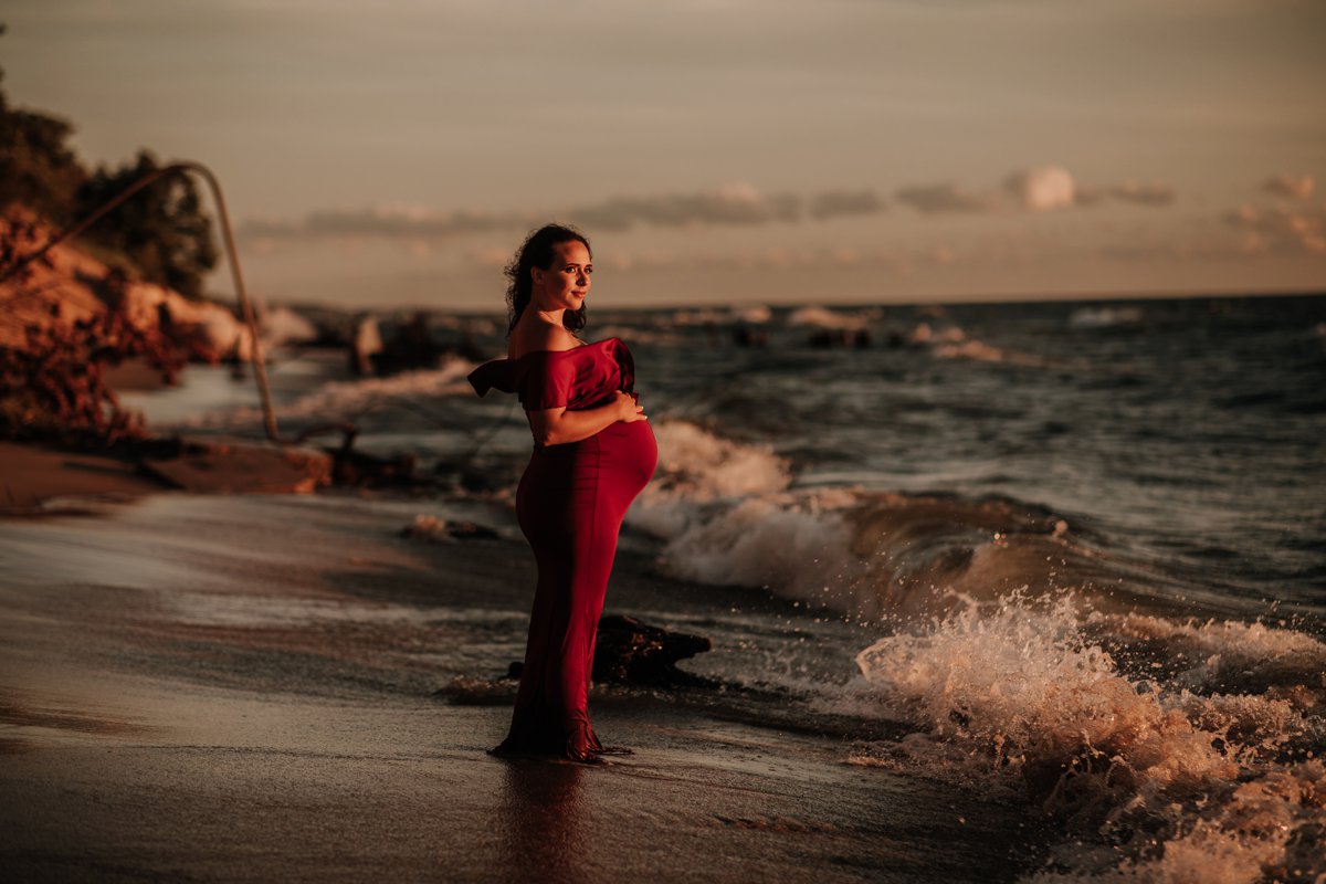 MATERNITY BEACH PHOTOGRAPHY