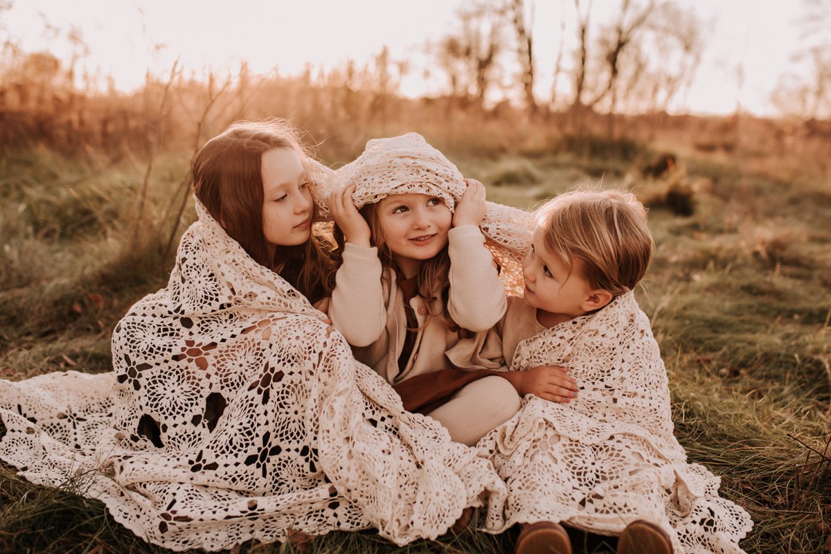 golden hour family pictures michigan