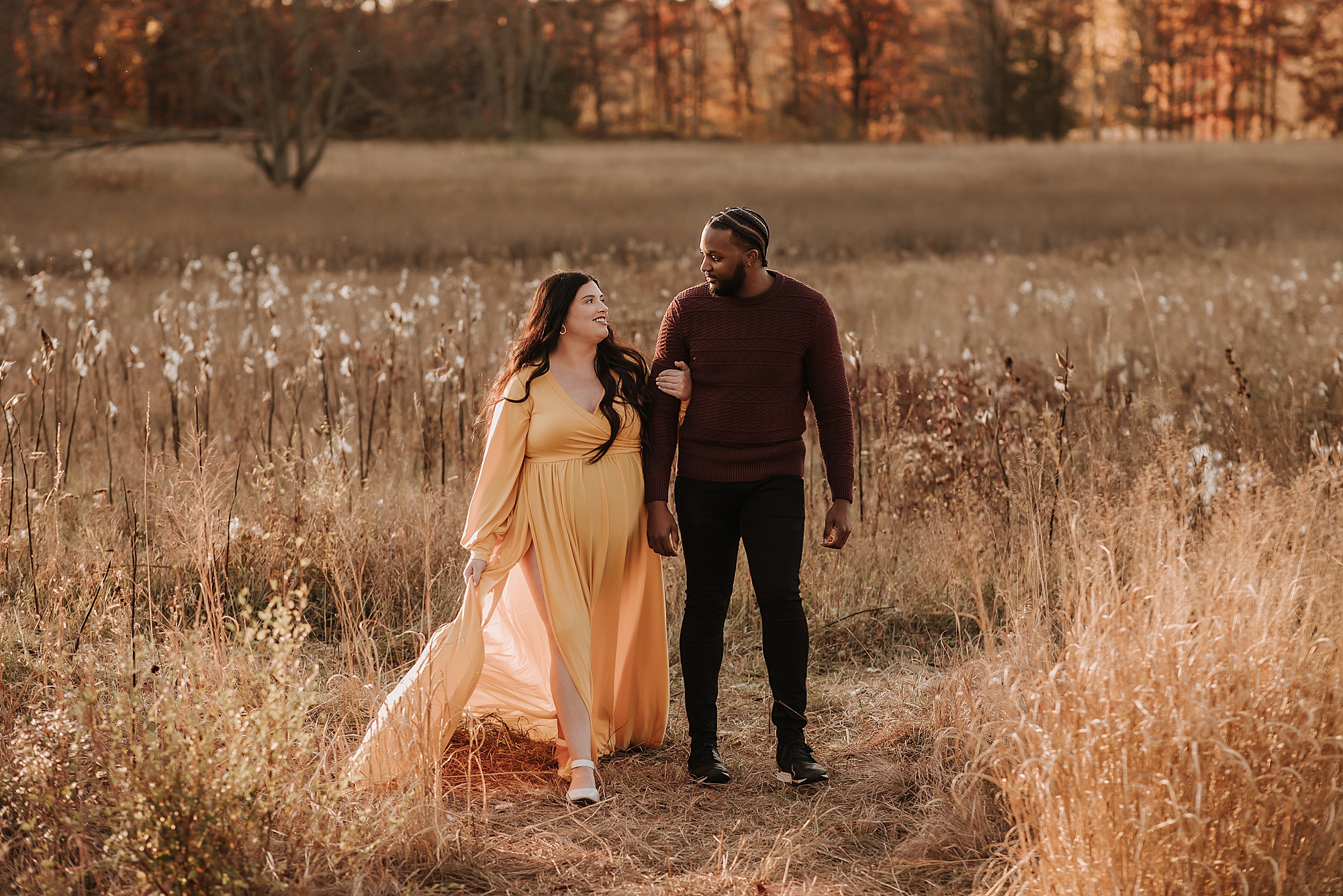 Maternity photographer near Milford MI