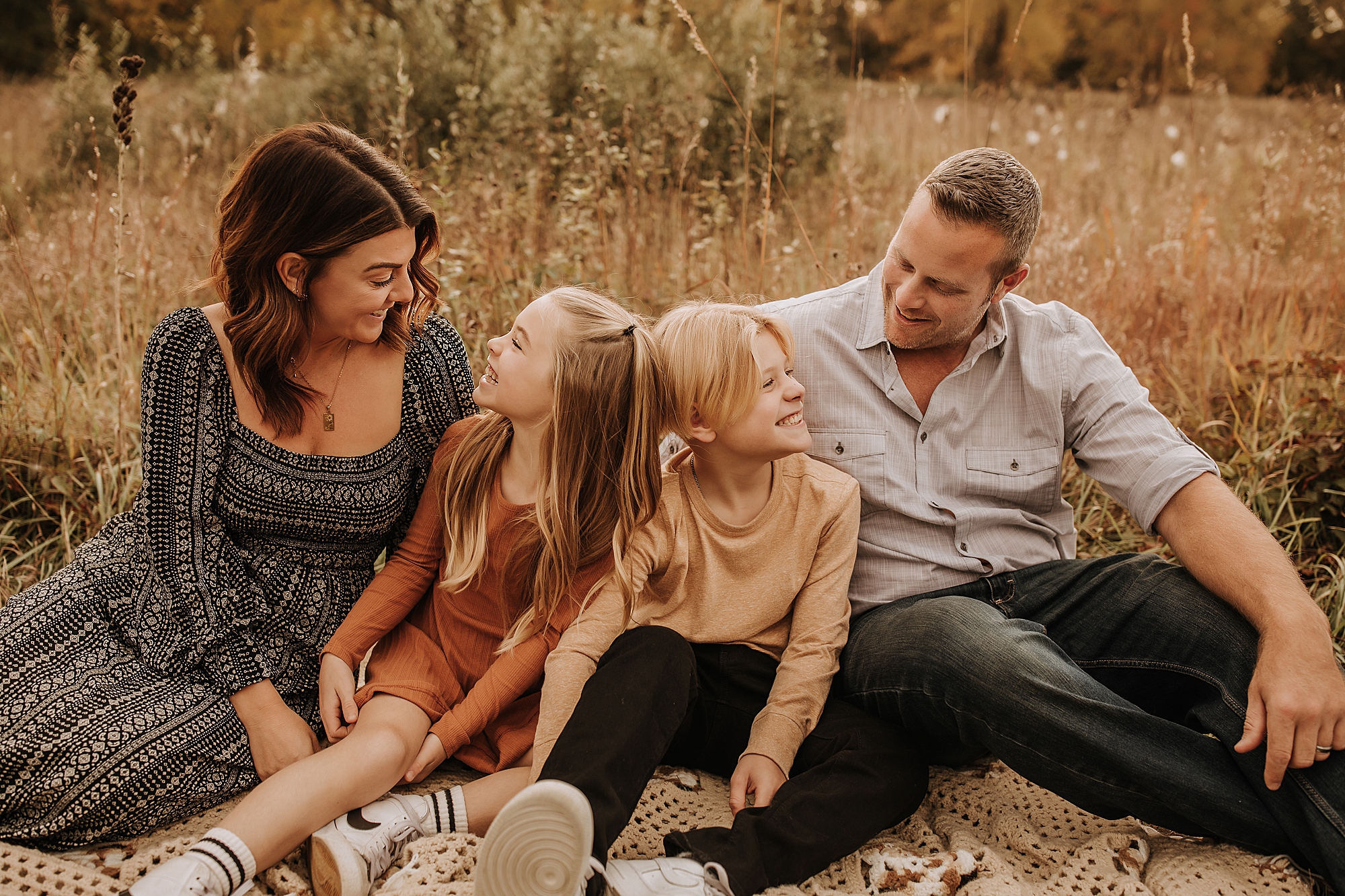 Family pictures in a field michigan