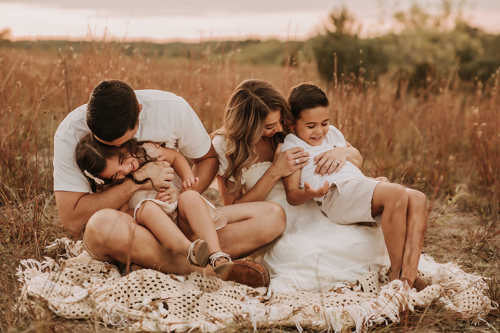 lifestyle family photographer, MI