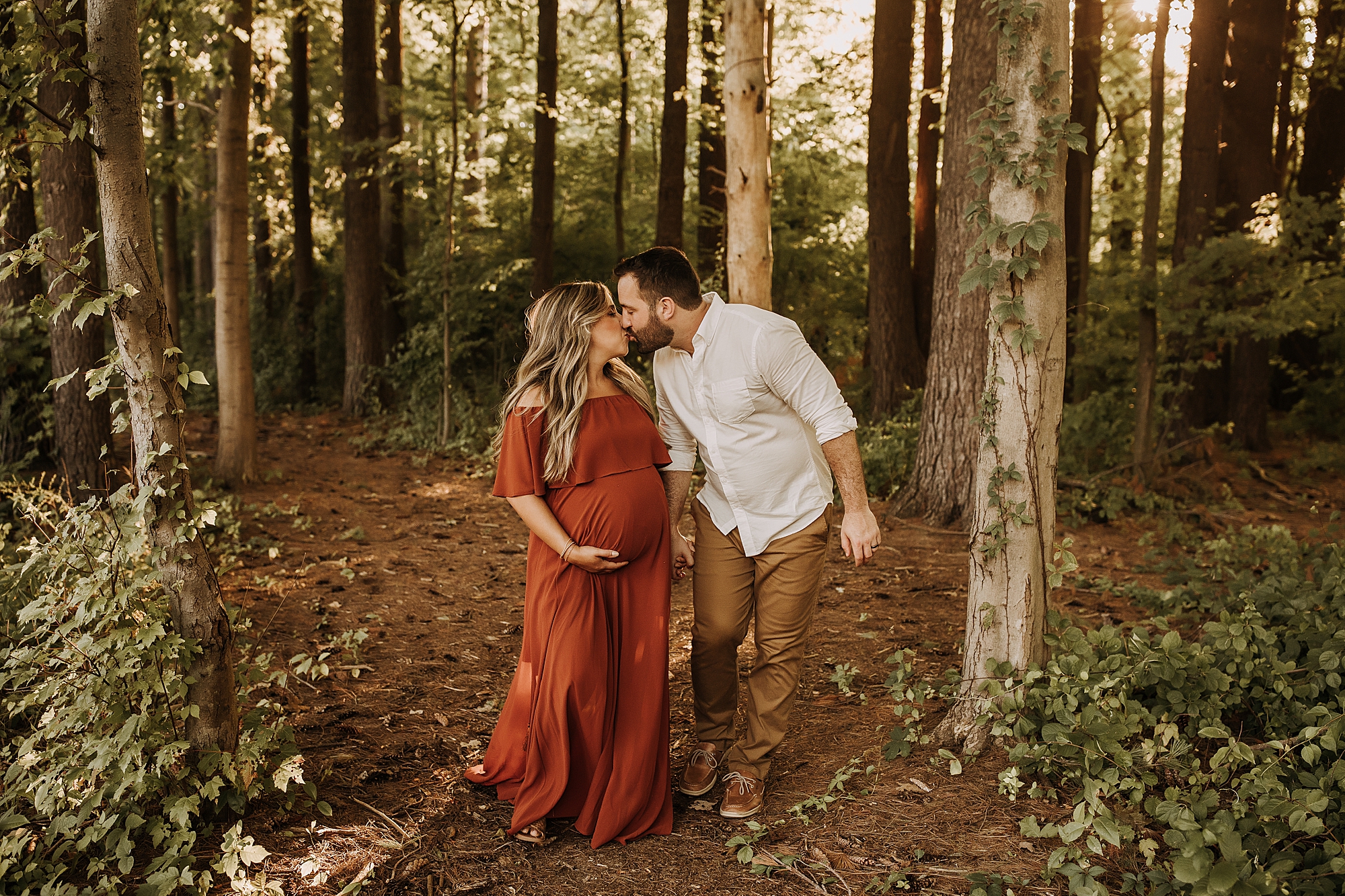 MATERNITY PHOTOS IN FOREST MILFORD MI