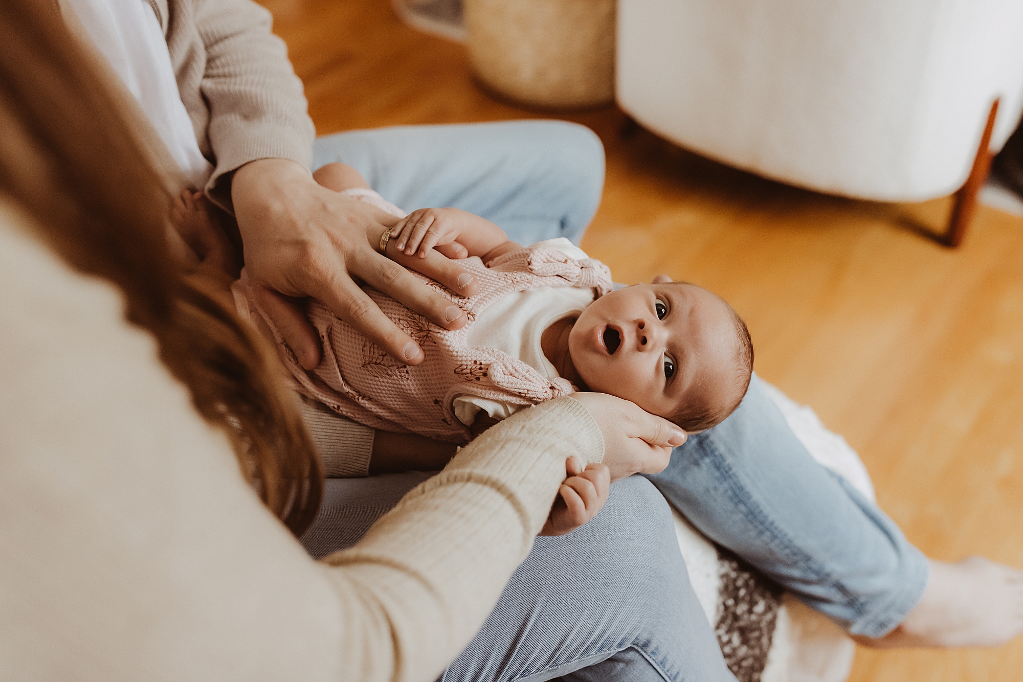 candid newborn photo michigan