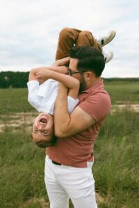 FAMILY PHOTOSHOOT PLAYING MILFORD MI