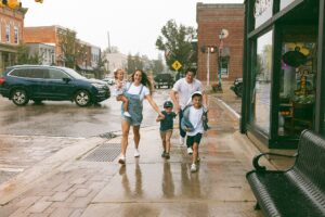 NATURAL METRO DETROIT FAMILY PHOTOGRAPHY BY KELLIE OVERHOLT PHOTOGRAPHY