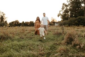 RELAXED MATERNITY PICTURES MI