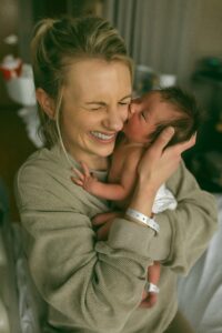 NATURAL METRO DETROIT FAMILY PHOTOGRAPHY BY KELLIE OVERHOLT PHOTOGRAPHY