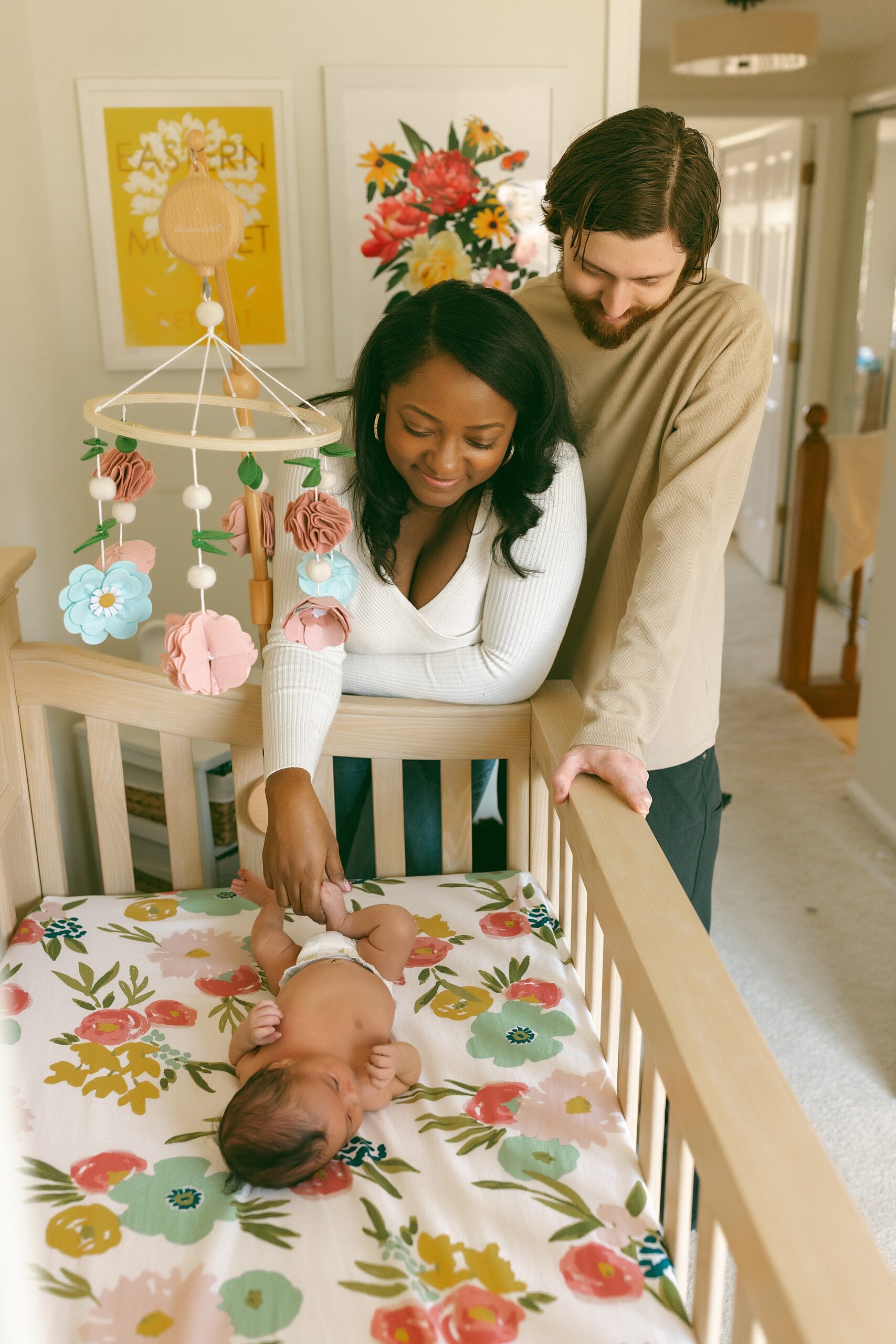 Lifestyle Newborn Photographer Fenton, MI