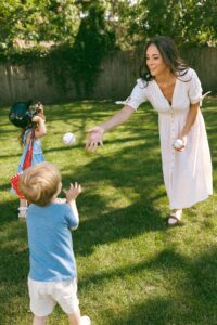 Fun Backyard Family Photos Ferndale, MI