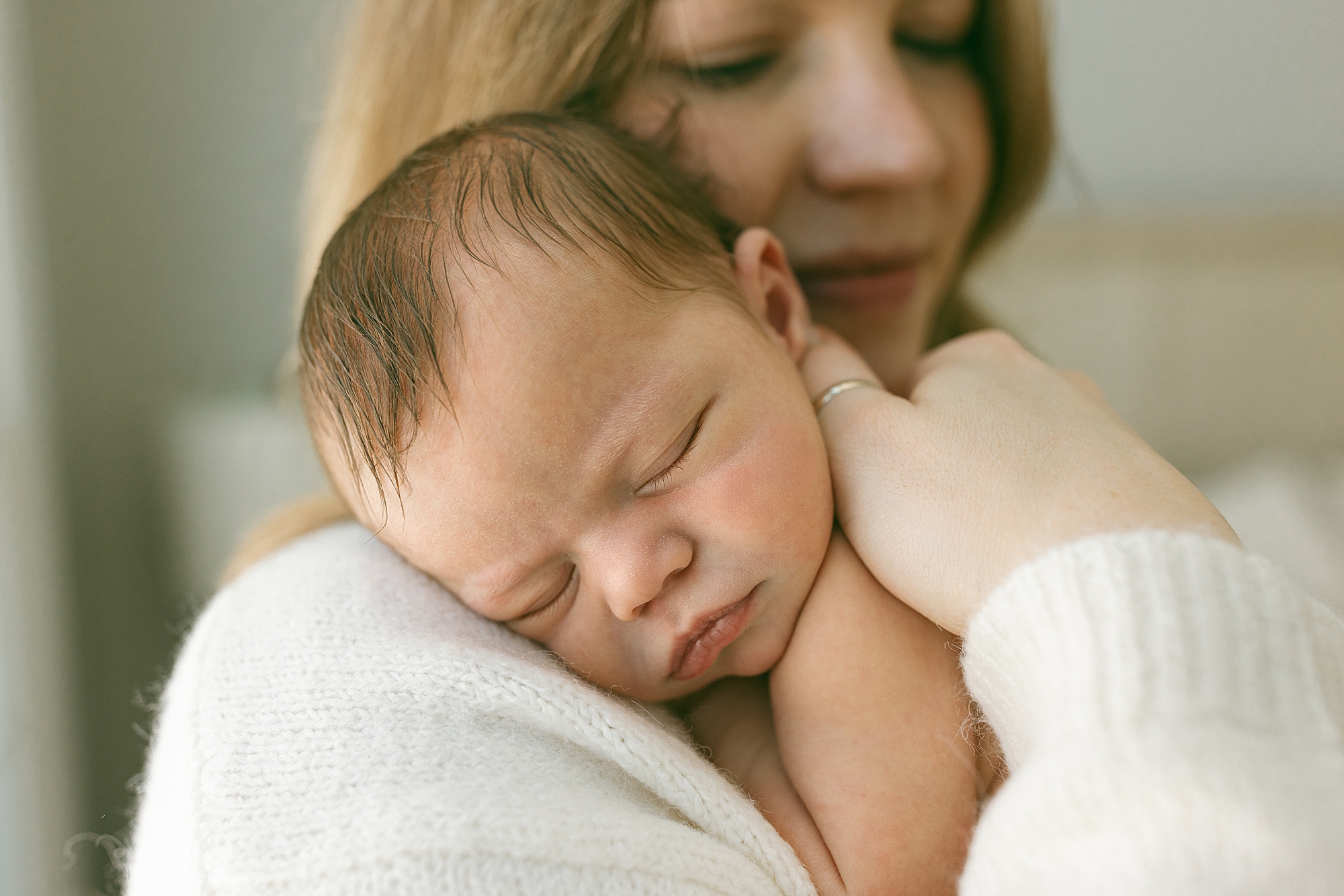 Newborn Photographer Fenton MI
