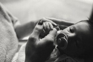 Newborn Pictures Detroit MI