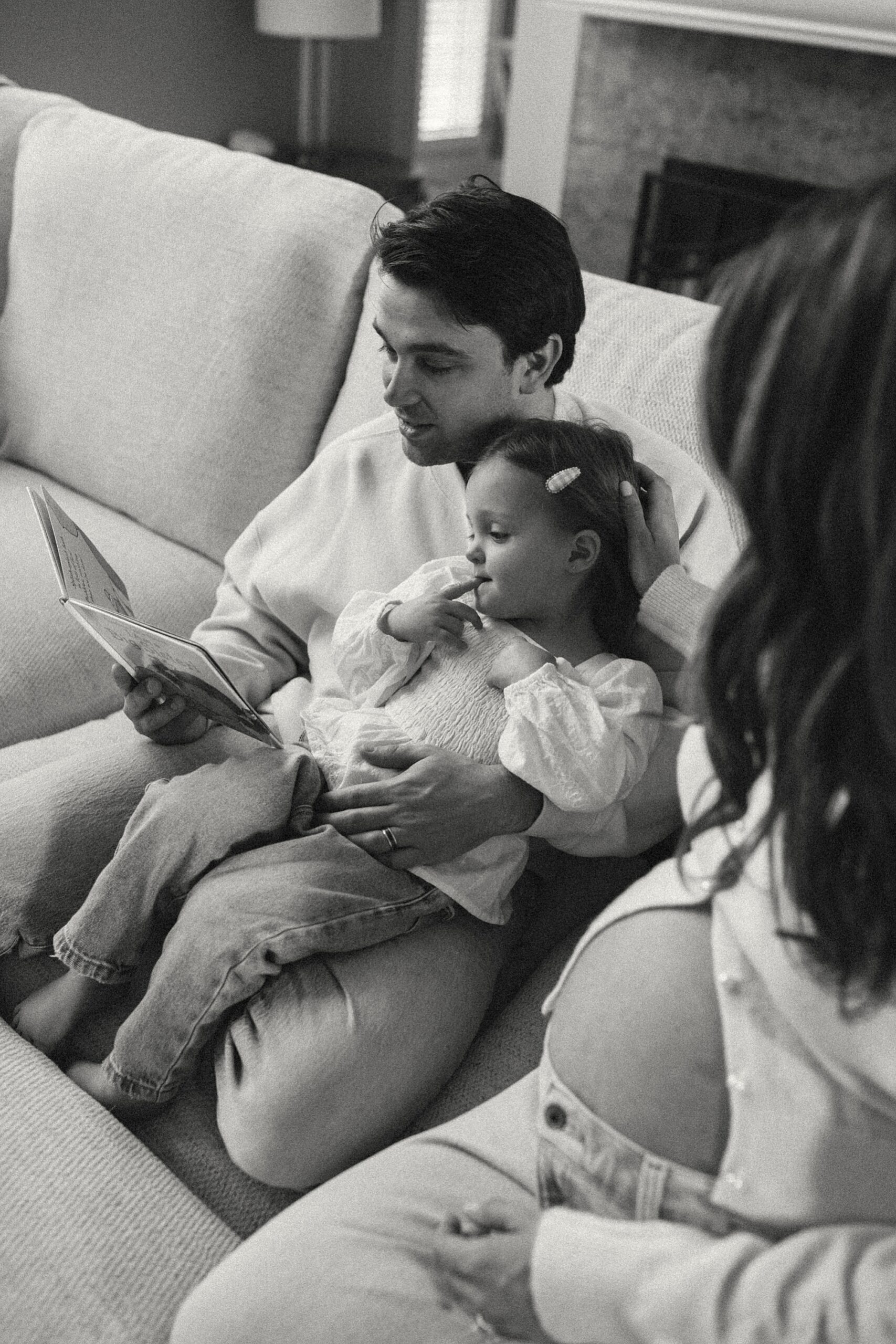 Maternity Pictures at Home South Lyon MI