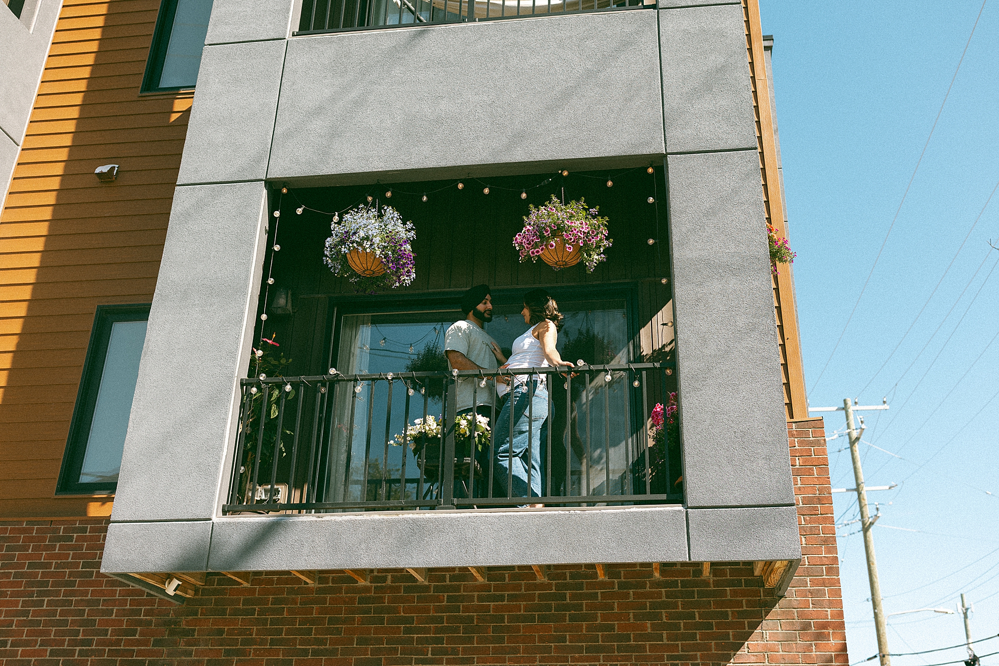 Maternity Pictures at Home Corktown MI