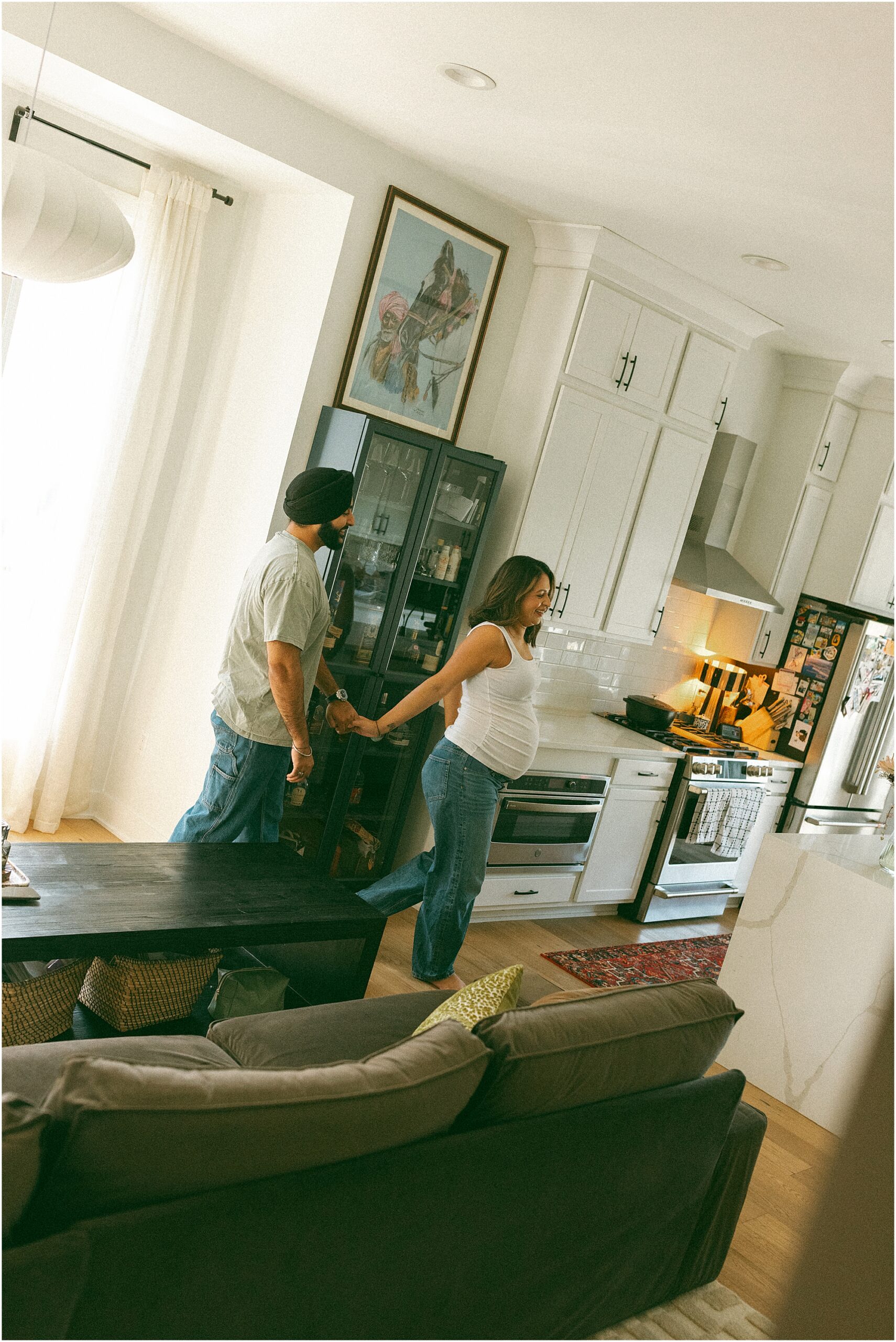Maternity Pictures at Home Detroit