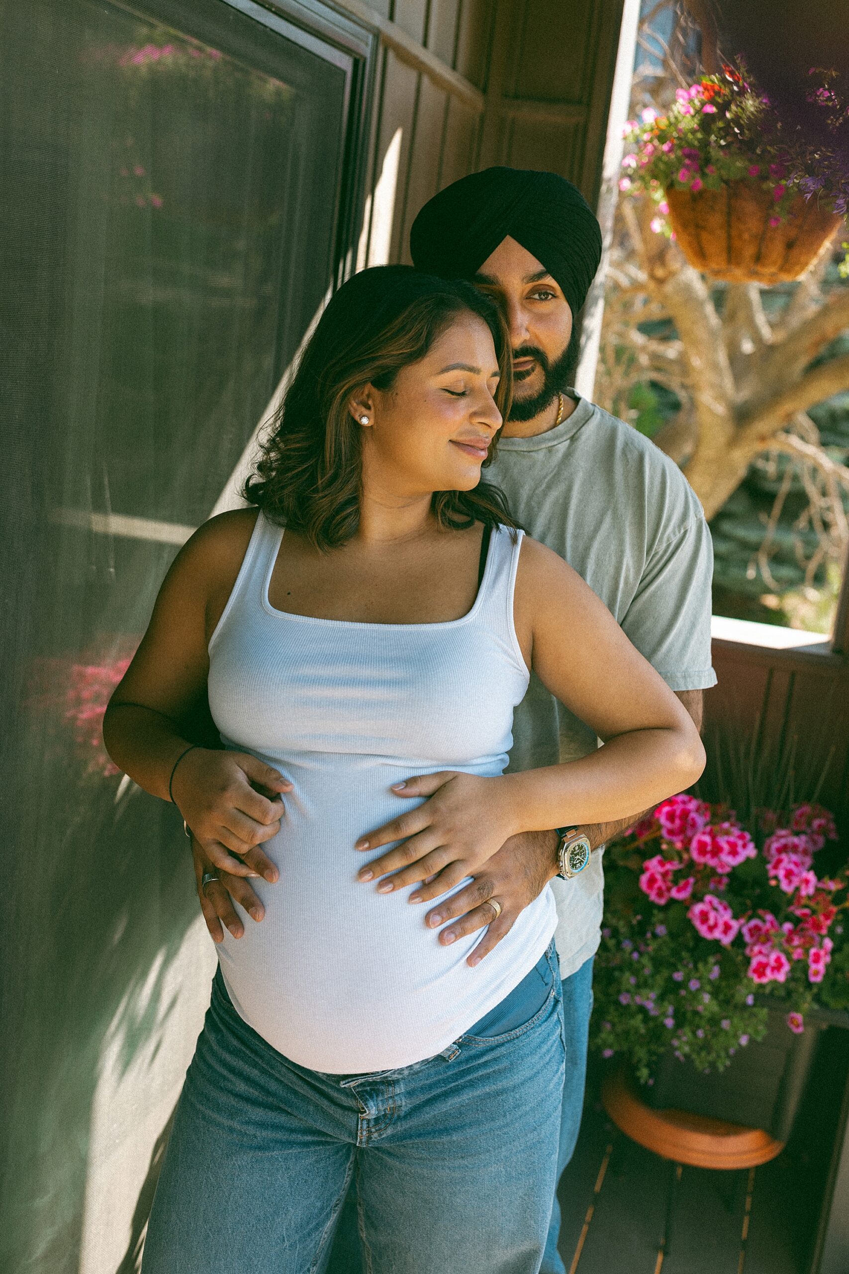 Maternity Pictures on Balcony Detroit MI